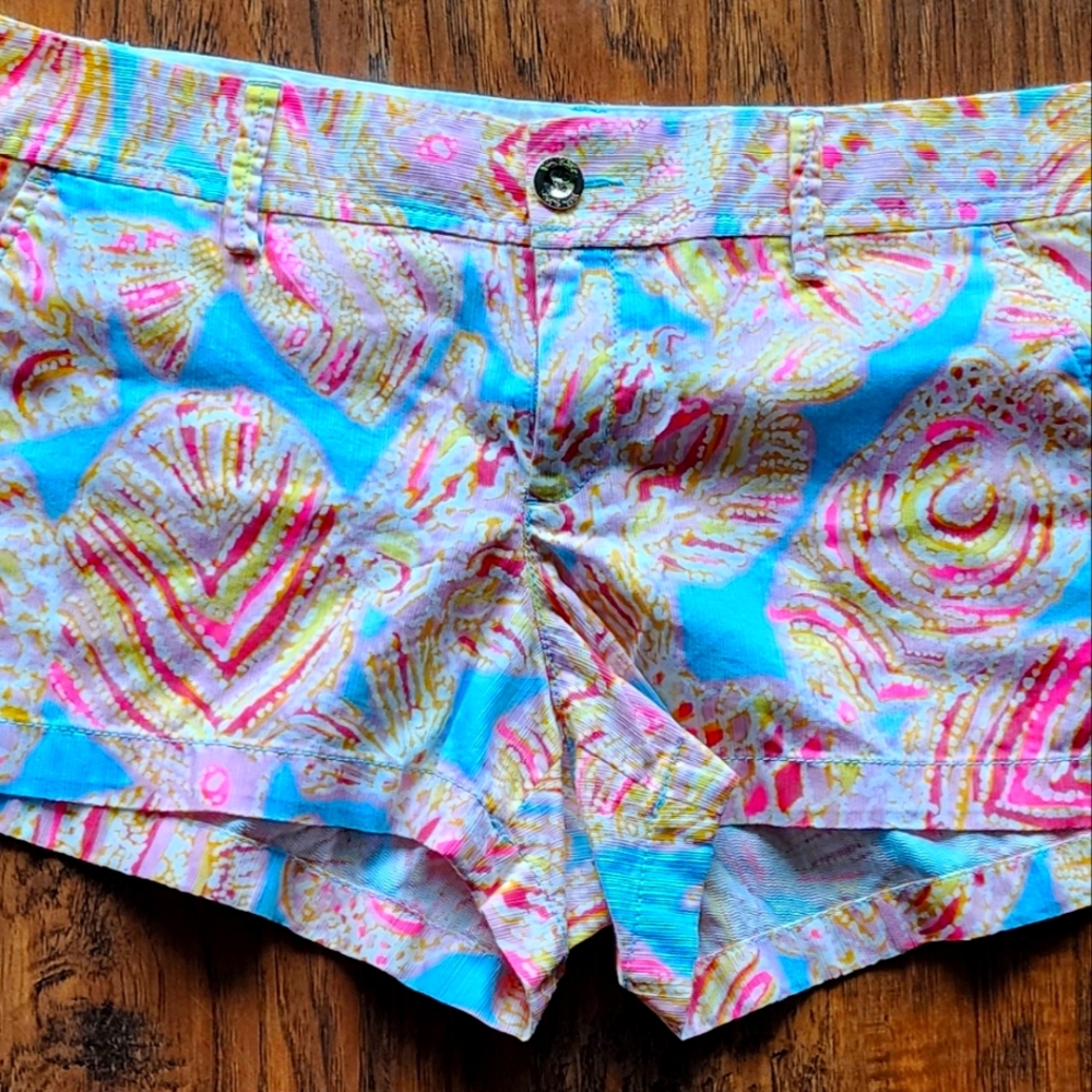 Lilly Pulitzer The Walsh Shorts size 12